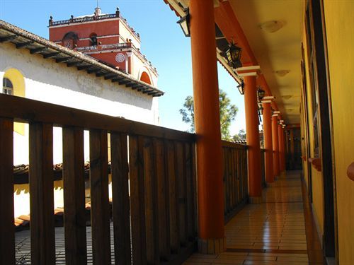 Hotel Arcos Del Carmen San Cristóbal de Las Casas Eksteriør billede