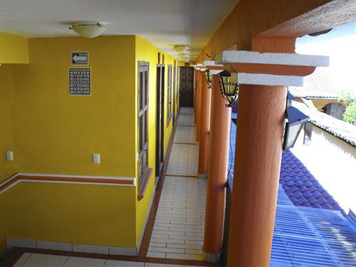 Hotel Arcos Del Carmen San Cristóbal de Las Casas Eksteriør billede